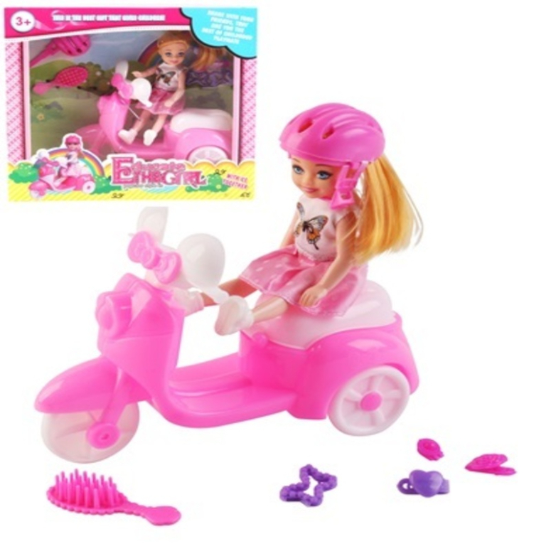 MUNEQUITA EN SCOOTER