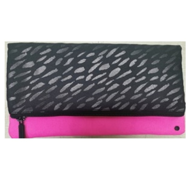 XTREM NECESER PLEGABLE TALLA L NEGRO FUCSIA